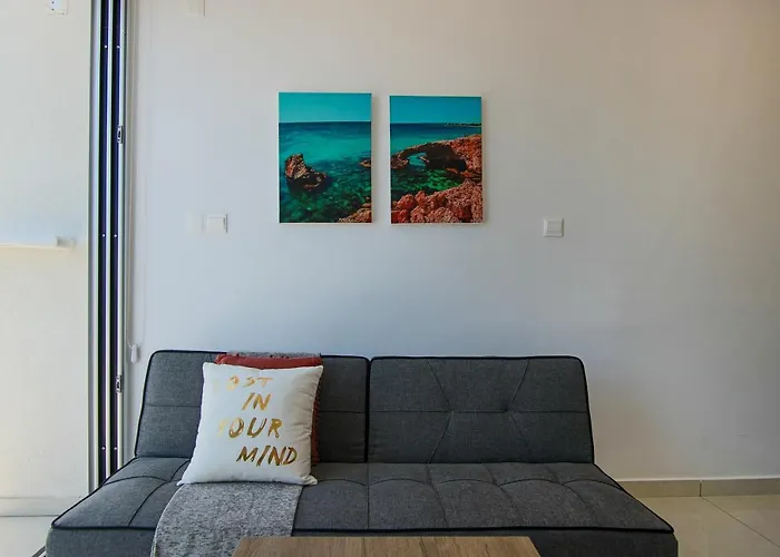 Phaedrus Living - Seaside Luxury Flat Harbour 103 Διαμέρισμα *