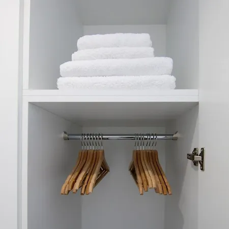 דירה Phaedrus Living - Seaside Luxury Flat Harbour 103 פאפוס